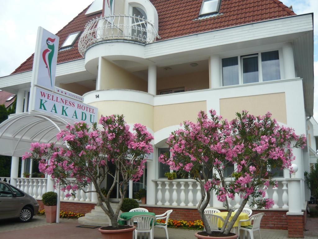 Wellness Hotel Kakadu เคสเท ภายนอก รูปภาพ